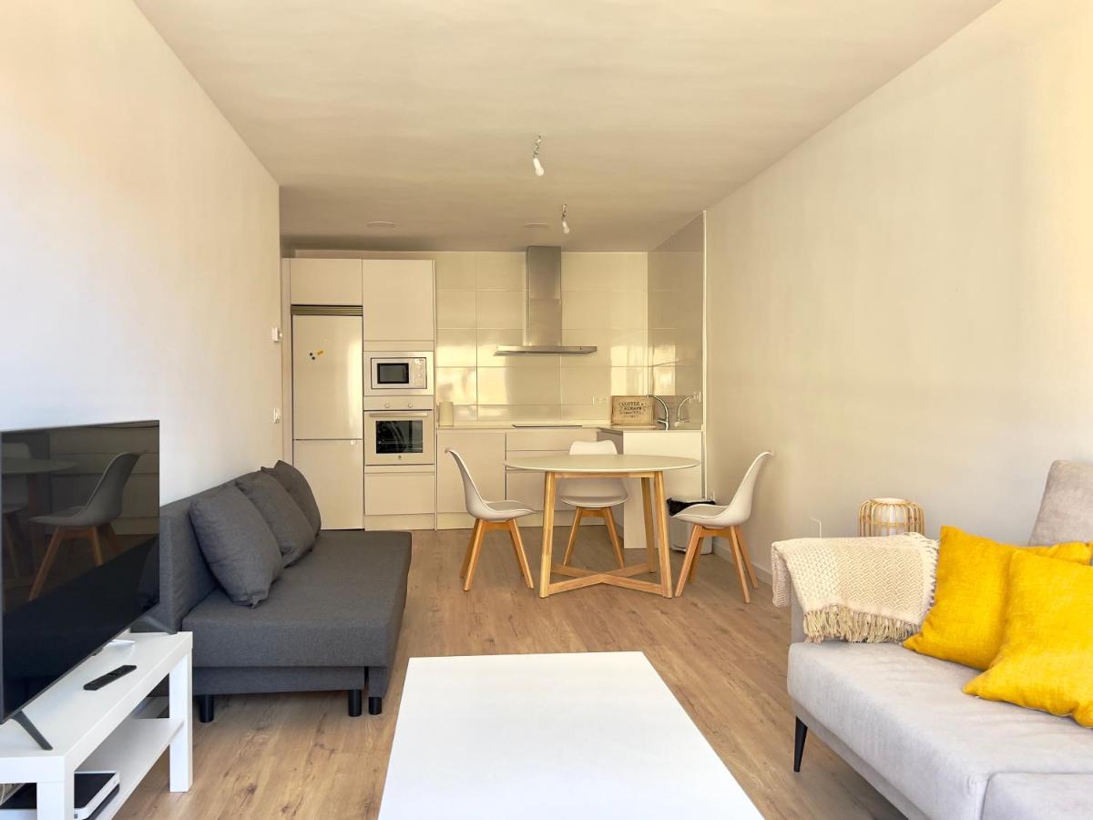Апартаменты Housing Leon Ana Mogas Con Garaje Экстерьер фото